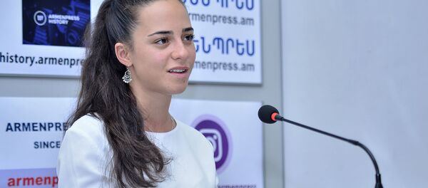 Пресс-конференция главы гражданской авиации Татевик Ревазян (15 июля 2019). Еревaн Пресс-конференция главы гражданской авиации Татевик Ревазян (15 июля 2019). Еревaн - Sputnik Արմենիա