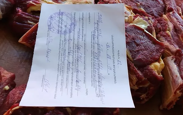Сотрудники гос.службы по безопасности пищевых продуктов провели повторные санитарные проверки в Гюмри (16 июля 2019). Гюмри - Sputnik Армения