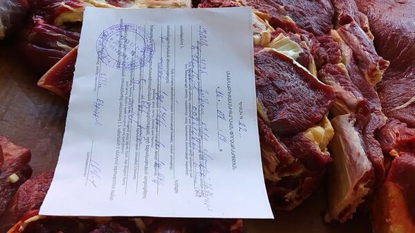 Նոր ստուգումներ Գյումրիում. մսի վաճառքով զբաղվողներին զգոն են պահում. լուսանկարներ Նոր ստուգումներ Գյումրիում. մսի վաճառքով զբաղվողներին զգոն են պահում. լուսանկարներ - Sputnik Արմենիա