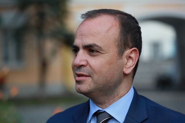 Ինչ գաղափարի շուրջ կարելի է համախմբել Ռուսաստանի և աշխարհի բոլոր հայերին` գիտի Սինանյանը - Sputnik Արմենիա