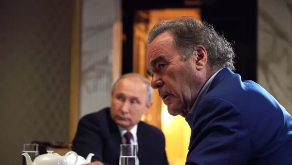 Интервью президента РФ В. Путина кинорежиссёру Оливеру Стоуну - Sputnik Армения