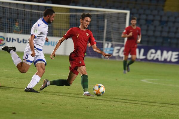 ЧЕ U19 в Ереване: сборная Армении проиграла португальцам со счетом 0:4 - Sputnik Армения