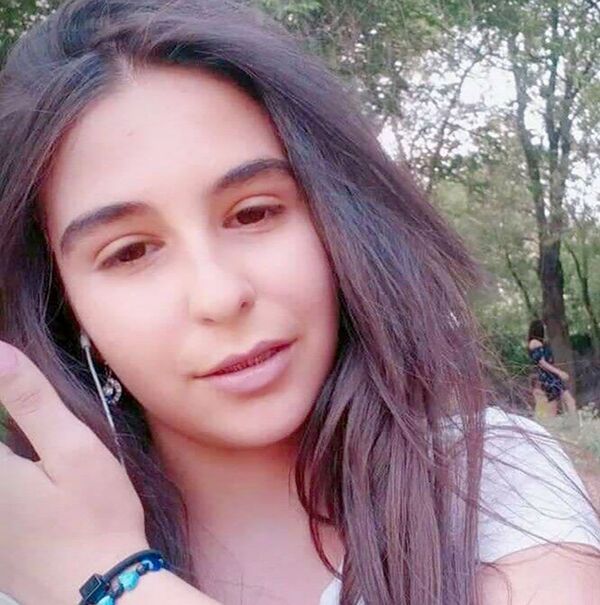 Աջափնյակում 14–ամյա աղջիկ է կորել. լուսանկար Աջափնյակում 14–ամյա աղջիկ է կորել. լուսանկար - Sputnik Արմենիա