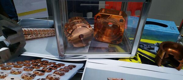Детали для ускорителей частиц, изготовленные в центре CANDLE, Армения - Sputnik Армения