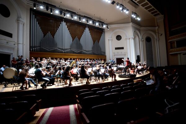 Ինչ է խոստանում երևանյան հանդիսատեսին «Օթելլոն», և ինչ կապ ունի  Արթուր Աբրահամը - Sputnik Արմենիա