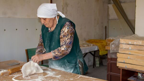 Пекарня семьи Ованнисян в Ашоцке - Sputnik Արմենիա