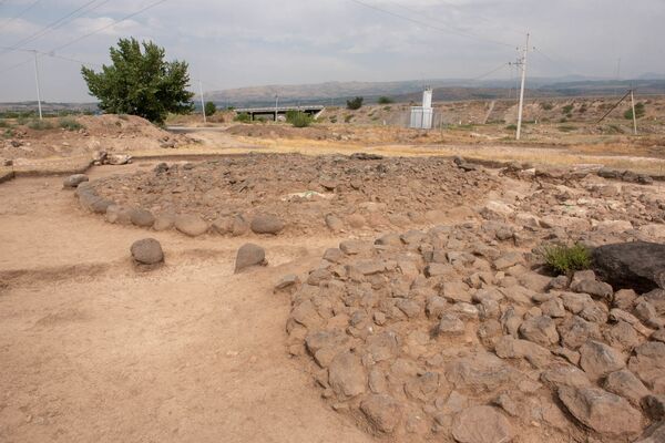 Հայերի «արքայական հովիտը». ինչ գաղտնիքներ են թաքնված Վերին Նավերի դամբարանադաշտում - Sputnik Արմենիա