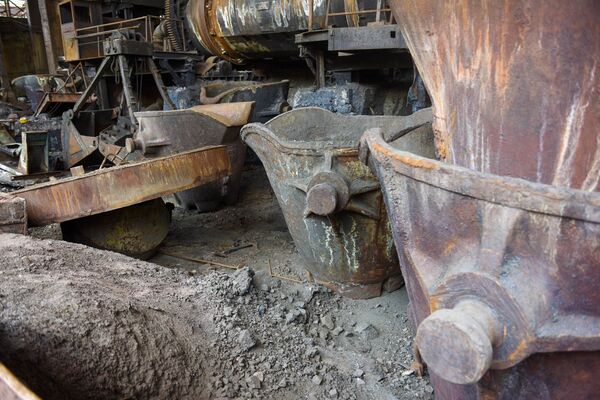 Железные люди не сгибаются — город Алаверди на севере Армении пытается выжить без завода Железные люди не сгибаются — город Алаверди на севере Армении пытается выжить без завода - Sputnik Армения