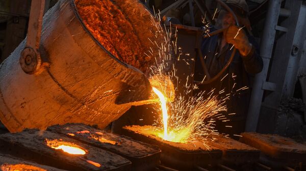Производство шаров для рудных мельниц на медеплавильном заводе ACP, город Алаверди - Sputnik Արմենիա