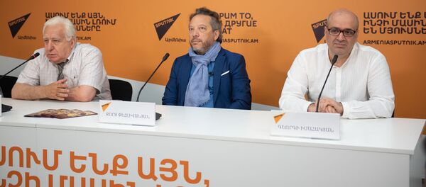 Пресс-конференция по теме начала подготовки к премьерной постановке оперы Тигран Великий (1 августа 2019). Еревaн - Sputnik Արմենիա