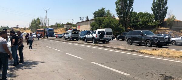 Взрыв на трассе в Армении Взрыв на трассе в Армении - Sputnik Արմենիա