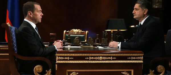 Премьер-министр РФ Д. Медведев встретился с председателем коллегии ЕЭК Тиграном Саркисяном - Sputnik Армения