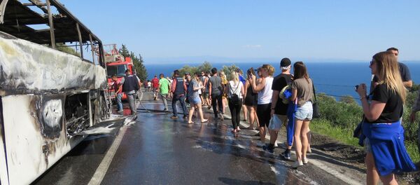 Автобус после пожара в Турции - Sputnik Армения