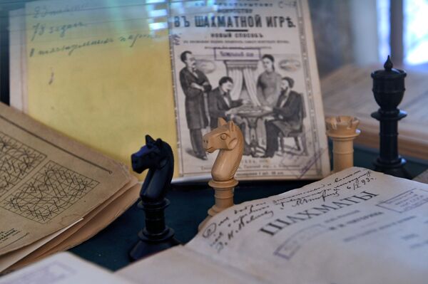 Шахматы по новым правилам, или Как король стал пережитком в армянском обществе Шахматы по новым правилам, или Как король стал пережитком в армянском обществе - Sputnik Армения