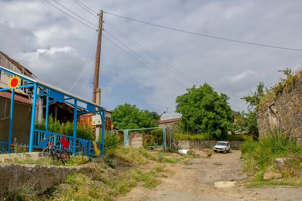 Հրանտ Մաթևոսյանի ազատության ու սիրո ճանապարհը. ի՞նչ վիճակում է գրողի հայրական տունը - Sputnik Արմենիա