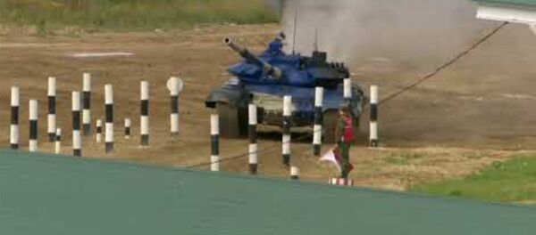 АрМИ-2019: танковый биатлон на полигоне Алабино - Sputnik Армения