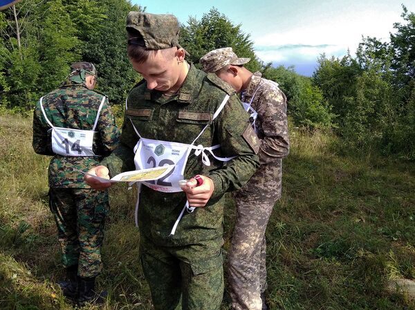 Армения победила на первом этапе конкурса Воин мира в Дилижане Армения победила на первом этапе конкурса Воин мира в Дилижане - Sputnik Армения