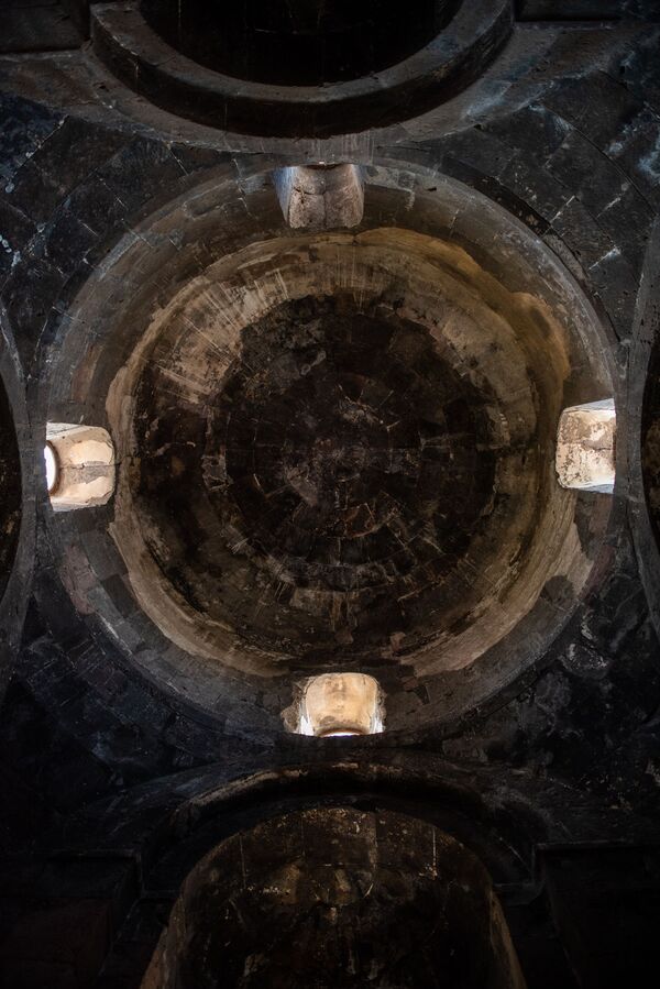 Ստորգետնյա անցում դեպի Թուրքիա, կամ ինչու սելջուկներին չհաջողվեց քանդել Հառիճավանքը Ստորգետնյա անցում դեպի Թուրքիա, կամ ինչու սելջուկներին չհաջողվեց քանդել Հառիճավանքը - Sputnik Արմենիա