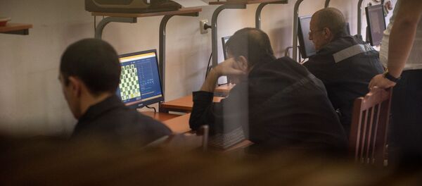 Заключенные в УИУ Армавир принимают участие в международном шахматном турнире среди заключенных (5 августа 2019). Армавирская область - Sputnik Արմենիա