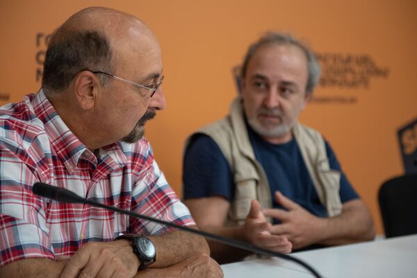 Солдаты информационной войны: в Ереване отметили день памяти фотожурналиста Андрея Стенина - Sputnik Армения