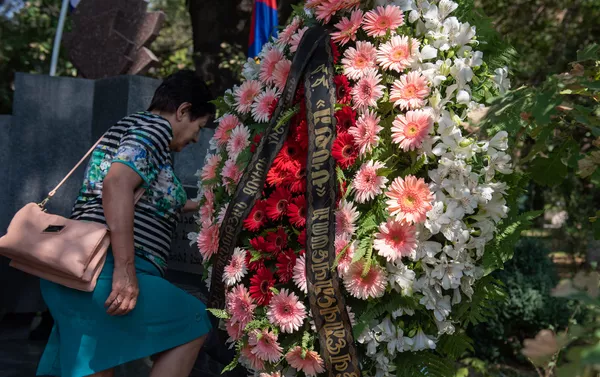 В столице почтили память жертв геноцида ассирийцев в Османской империи (7 августа 2019). Еревaн В столице почтили память жертв геноцида ассирийцев в Османской империи (7 августа 2019). Еревaн - Sputnik Армения
