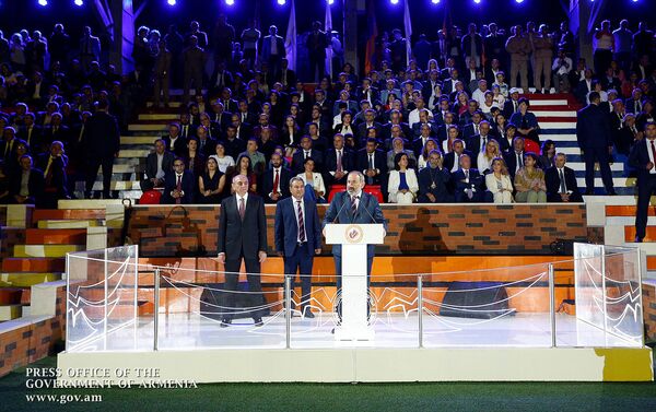 Вступительная речь премьер-министра Никола Пашиняна на торжественной церемонии открытия 7-х Панармянских игр (6 августа 2019). Степанакерт - Sputnik Армения