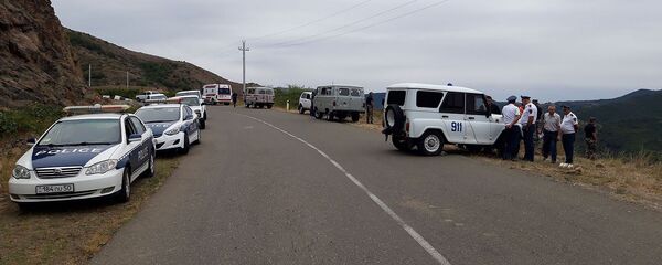 Дорожно-транспортное происшествие на трассе Горис-Степанакерт (8 августа 2019). Карабах - Sputnik Армения