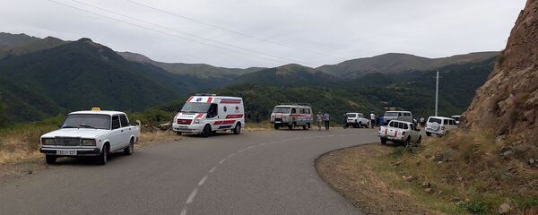 Дорожно-транспортное происшествие на трассе Горис-Степанакерт (8 августа 2019). Карабах Дорожно-транспортное происшествие на трассе Горис-Степанакерт (8 августа 2019). Карабах - Sputnik Արմենիա