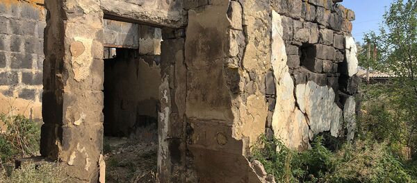 Отчий дом Минаса Аветисяна, село Джаджур, Ширак Отчий дом Минаса Аветисяна, село Джаджур, Ширак - Sputnik Արմենիա