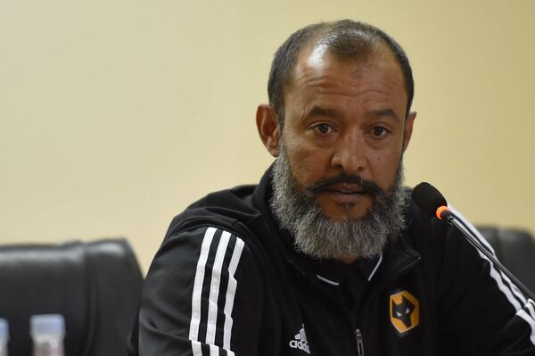 Санту обнадежил фанатов армянского Пюника, а Тарханов признал ошибки Санту обнадежил фанатов армянского Пюника, а Тарханов признал ошибки - Sputnik Армения