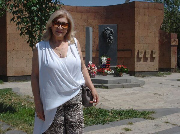 Վարդգես Պետրոսյանի «չապրած տարիները». գրողի կինն առաջարկներ ունի պատկան մարմիններին Վարդգես Պետրոսյանի «չապրած տարիները». գրողի կինն առաջարկներ ունի պատկան մարմիններին - Sputnik Արմենիա