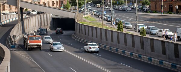 Улица Чаренца - Sputnik Արմենիա