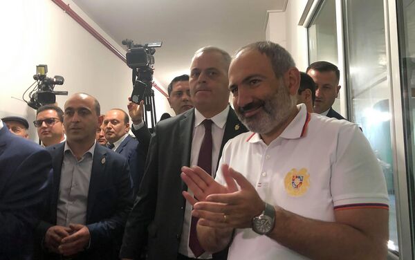 Премьер-министр Никол Пашинян на открытии хлопкопрядильной фабрики в Маралике - Sputnik Армения