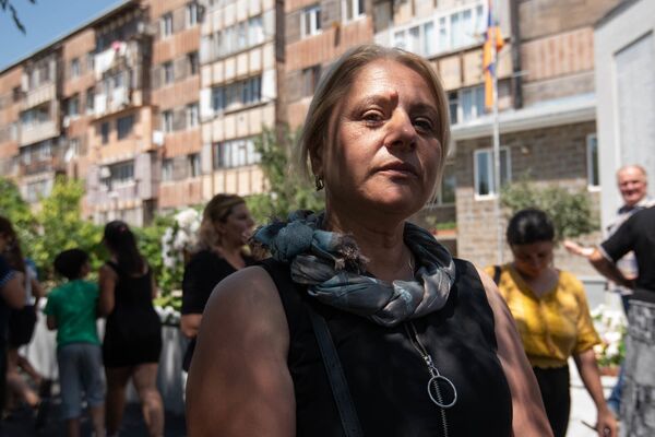 В армянском Мецаморе открыли памятник Саше Галстяну и его боевым друзьям В армянском Мецаморе открыли памятник Саше Галстяну и его боевым друзьям - Sputnik Армения