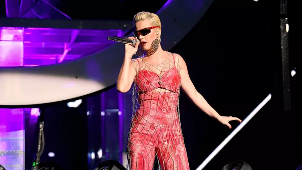 Выступление Кэти Перри и Зедда во время Coachella Valley Music And Arts Festival 2019 (14 апреля 2019). Калифорния - Sputnik Армения