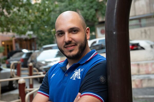 Здесь воздух другой! Как грузин полюбил Армению и Карабах, а другие обрели свой дом Здесь воздух другой! Как грузин полюбил Армению и Карабах, а другие обрели свой дом - Sputnik Армения