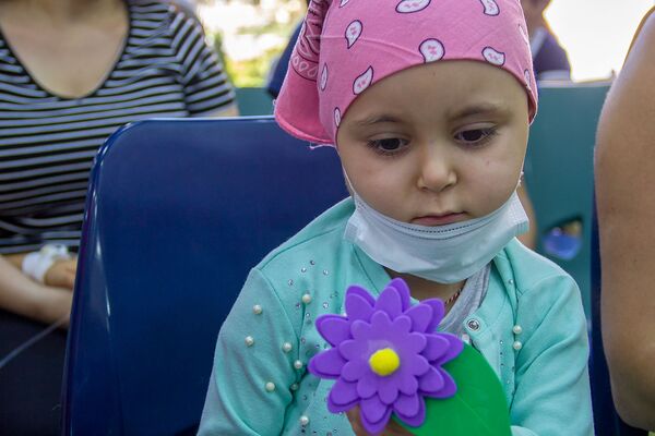 «Ջոեֆ Ջիփսի Քինգս Ֆեմիլի»–ի հայտնի երգիչն արյունաբանականում էր. ինչ խոստացավ նա Արկադիին «Ջոեֆ Ջիփսի Քինգս Ֆեմիլի»–ի հայտնի երգիչն արյունաբանականում էր. ինչ խոստացավ նա Արկադիին - Sputnik Արմենիա