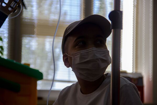 «Ջոեֆ Ջիփսի Քինգս Ֆեմիլի»–ի հայտնի երգիչն արյունաբանականում էր. ինչ խոստացավ նա Արկադիին «Ջոեֆ Ջիփսի Քինգս Ֆեմիլի»–ի հայտնի երգիչն արյունաբանականում էր. ինչ խոստացավ նա Արկադիին - Sputnik Արմենիա