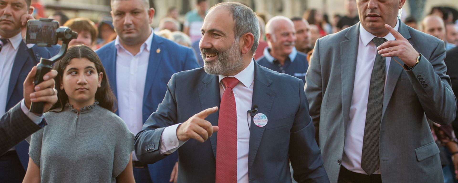 Премьер-министр Никол Пашинян рассказал туристам о достопримечательностях Еревана - Sputnik Армения, 1920, 15.04.2021