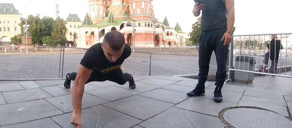 Круче Брюса Ли: новый рекорд Манвела Мамояна - Sputnik Արմենիա