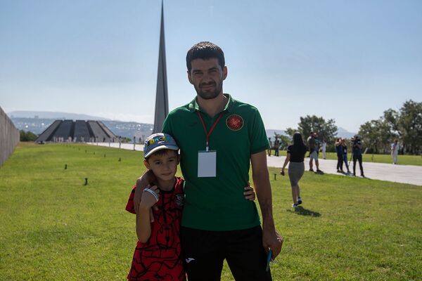 Բարբառը դժվար է, բնությունը` գերող, արցախցիները` պարզ. սփյուռքում ապրողները` Արցախի մասին Բարբառը դժվար է, բնությունը` գերող, արցախցիները` պարզ. սփյուռքում ապրողները` Արցախի մասին - Sputnik Արմենիա