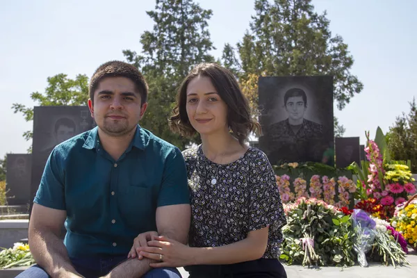 Что скрыл Адам Саакян в военкомате? Герою апрельской войны сегодня исполнилось бы 23 Что скрыл Адам Саакян в военкомате? Герою апрельской войны сегодня исполнилось бы 23 - Sputnik Армения