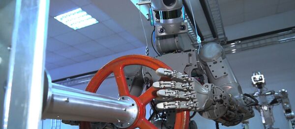 Робот Федор готовится на старт - Sputnik Армения