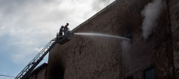 Пожар на холодильном комбинате Дзюник сарнаран - Sputnik Արմենիա