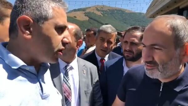 Премьер-министр Армении Никол Пашинян в Джермуке (23.08.2019) - Sputnik Армения