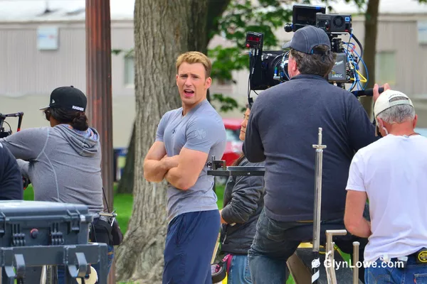 Актер Крис Эванс во время съемок фильма Captain America 2 Актер Крис Эванс во время съемок фильма Captain America 2 - Sputnik Армения