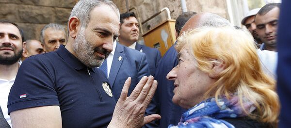 Премьер-министр Армении Никол Пашинян в Джермуке (23.08.2019)  - Sputnik Армения