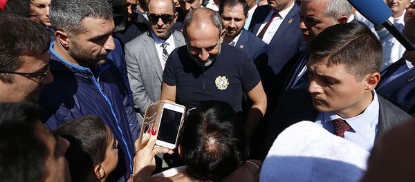 Премьер-министр Армении Никол Пашинян в Джермуке (23.08.2019) - Sputnik Արմենիա