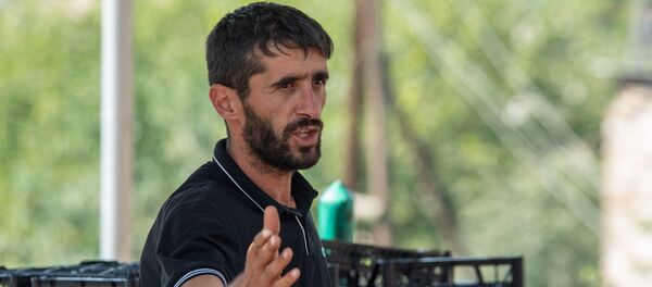 Давид Петросян житель деревни Чинари Давид Петросян житель деревни Чинари - Sputnik Армения