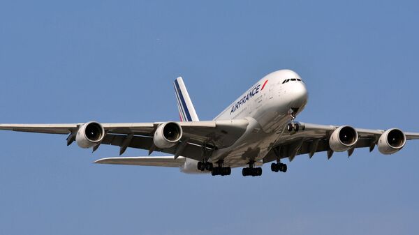 Самолет Airbus A380-800 авиакомпании Air France - Sputnik Армения